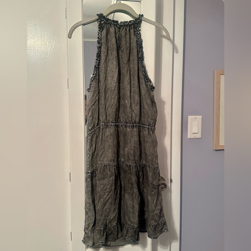 Doe & Rae Washed Black Ruffle Halter Midi Dress - Picture 2 of 4